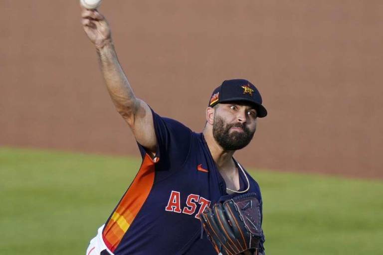 José Urquidy hace su debut este sábado en la campaña 2023