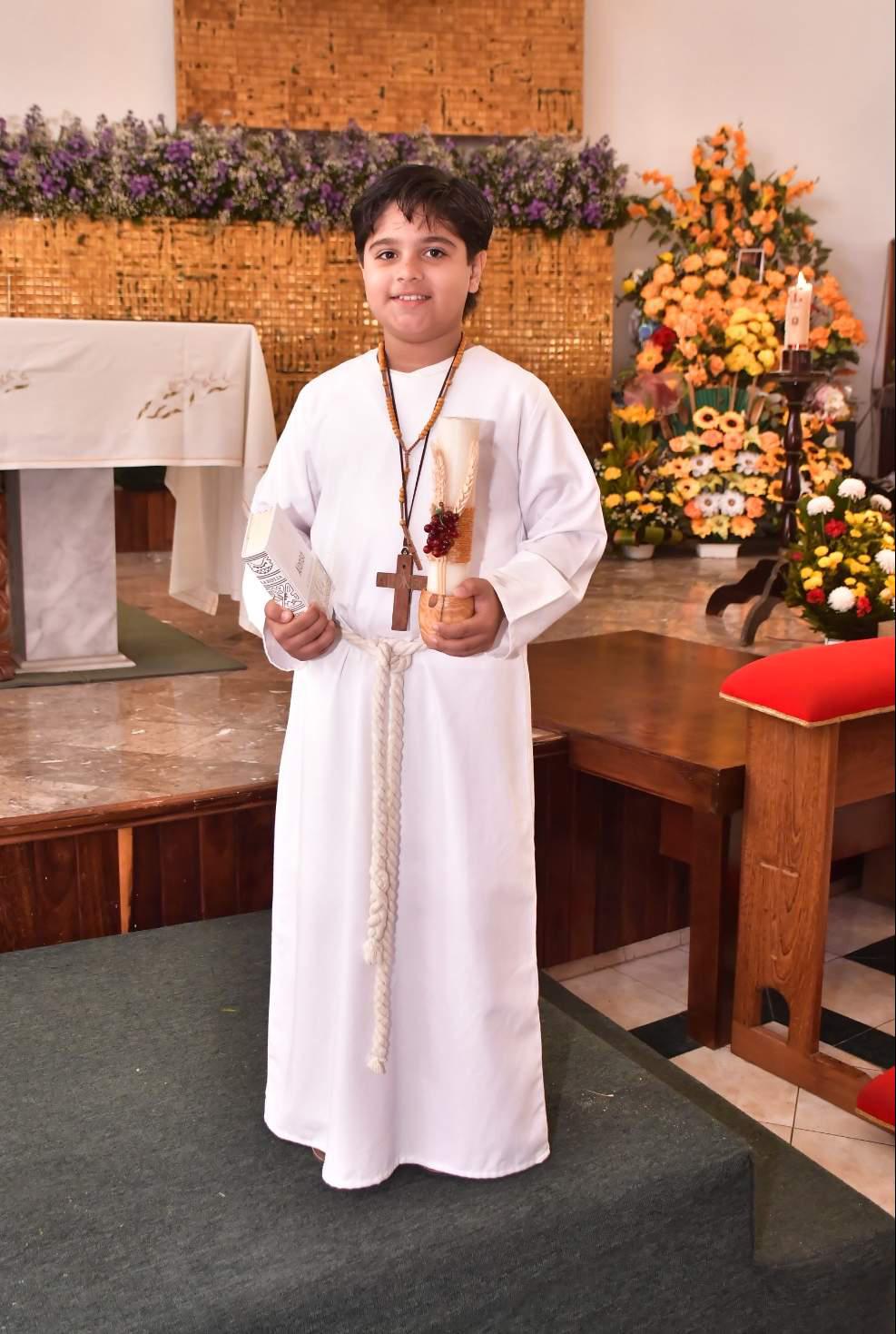 $!Alonso Sánchez Aguirre el día de su primera comunión.