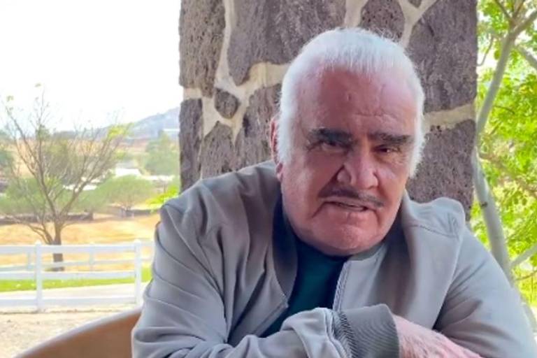 Hospitalizan a Vicente Fernández tras sufrir caída en su rancho; lo tienen en media sedación