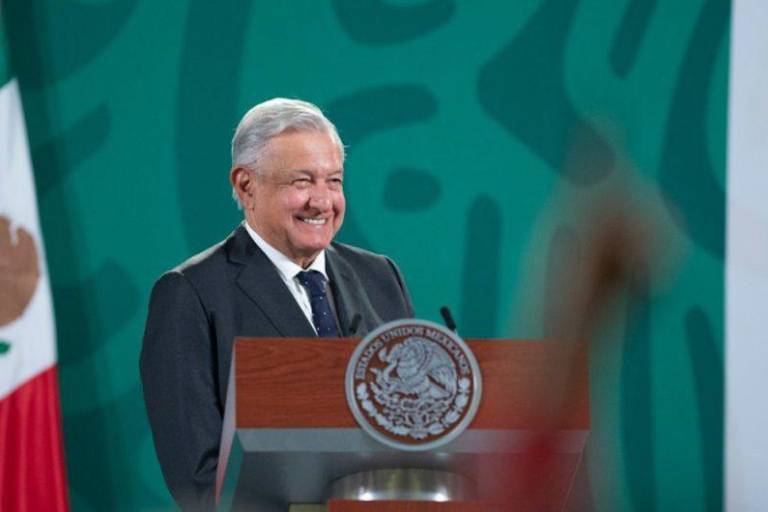 ‘¡Ay, nanita!’, AMLO responde a Fernández de Cevallos; no acepta audiencia en Palacio