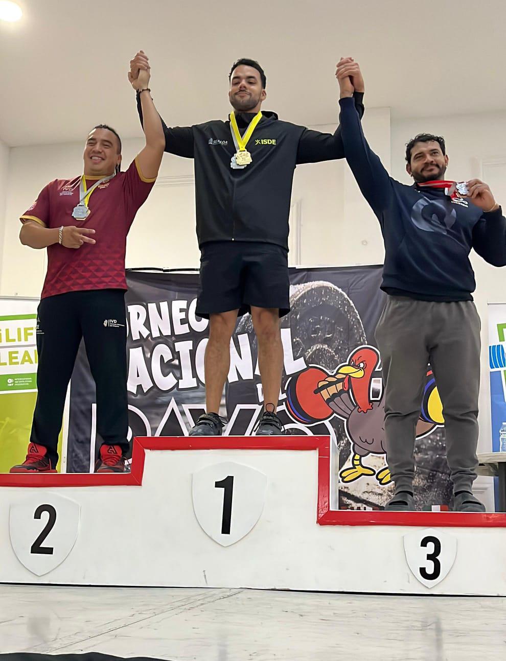 $!Reafirma Jorge Cárdenas su calidad y es convocado a la Selección Nacional de Halterofilia