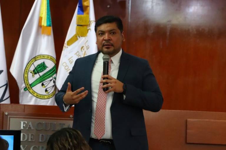 Luis Enrique Orozco deja Gubernatura interina de Nuevo León