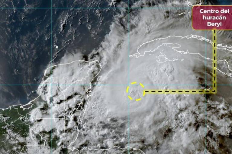Huracán Beryl se intensifica a categoría 3 y tocará tierra en Tulum, alerta Conagua