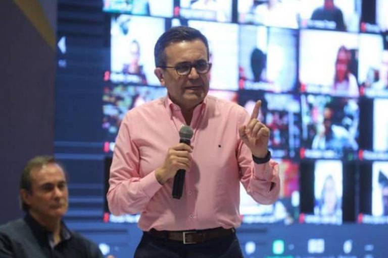 Ildefonso Guajardo, Diputado electo, acusa persecución política; PRI lo respalda