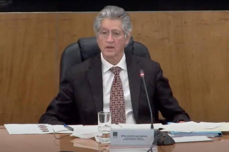 Juez ordena mantener en su cargo al auditor especial Agustín Caso, despedido por el titular de la ASF