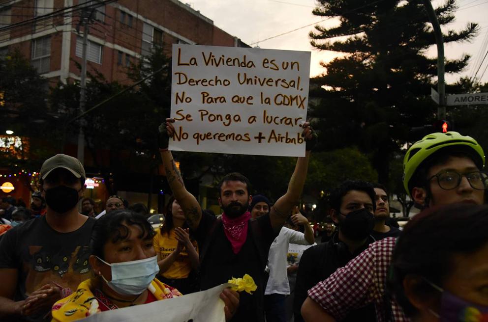 $!¡No más gente sin viviendas! El clamor de la generación sin casa