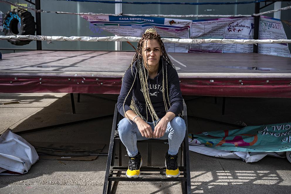 $!Lorena Mendoza La Diabla es entrenadora en la escuela de box de la Utopía Teotongo.