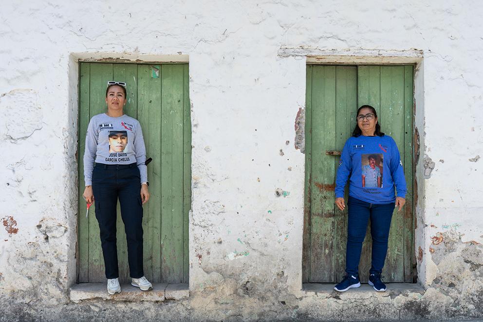 $!Cheli busca a su hijo José David García Chelius / Alicia busca a su hermano Gustavo Rosas Fonseca.