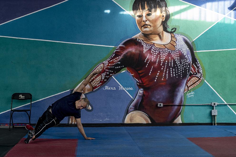 $!En las Utopias de Iztapalapa, hay gimnasios para levantar peso o hacer gimnasia.