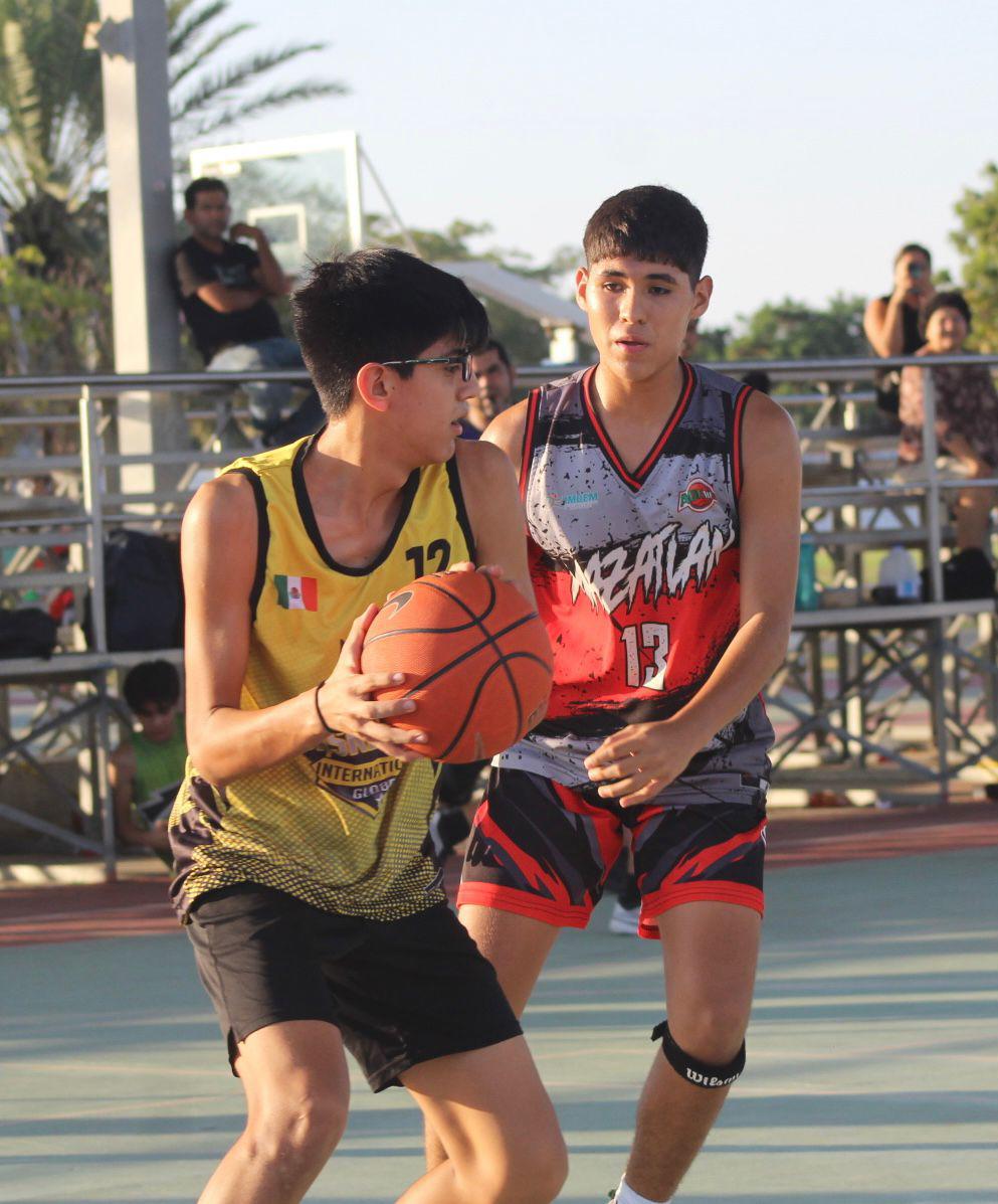 $!Inicia la acción de los deportes de conjunto en la Unidad Juárez