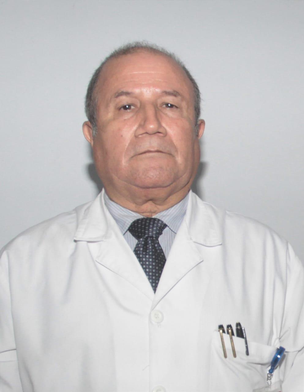 $!El doctor Jaime Camacho López, rindió protesta como nuevo presidente de la Sociedad Médica del Hospital ISSSTE de Mazatlán.