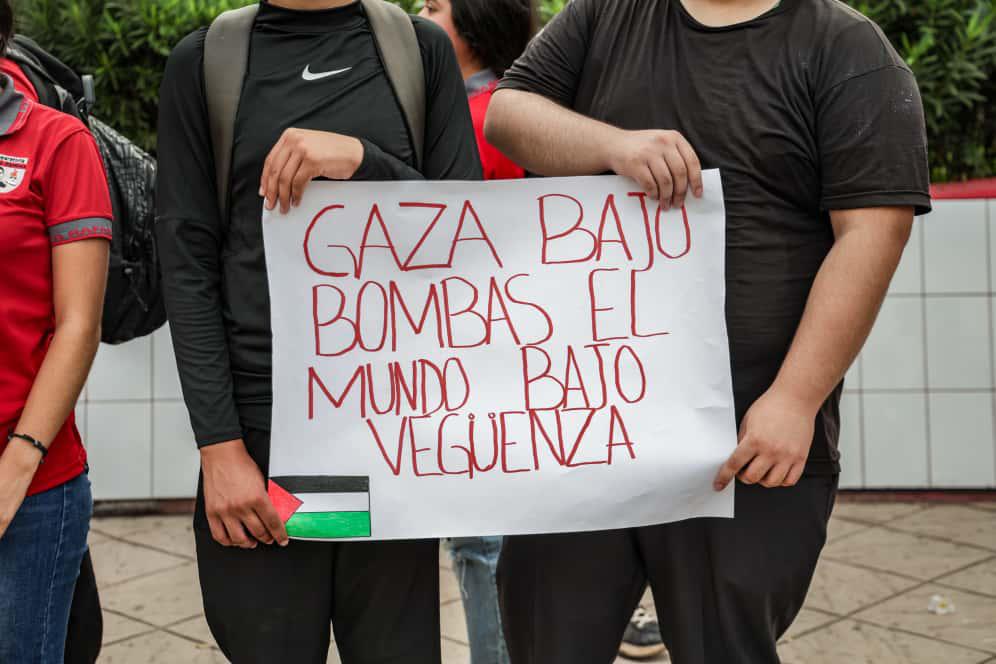 $!Estudiantes en Culiacán se manifiestan para exigir paz en Palestina