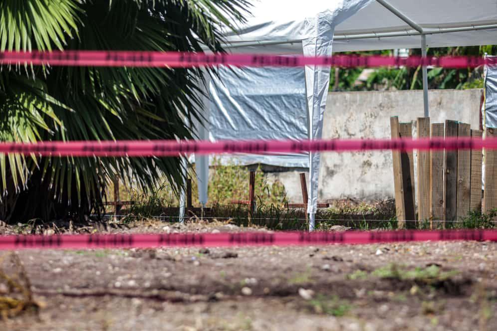 $!Inician exhumaciones en la segunda etapa de la fosa común del Panteón 21 de Marzo