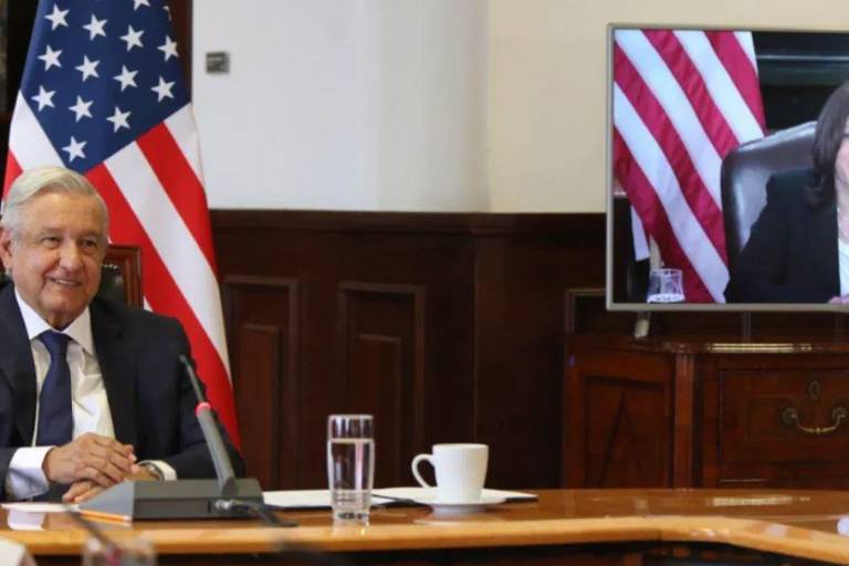 AMLO conversa con Kamala Harris; le pide buscar entendimiento y no pelearse