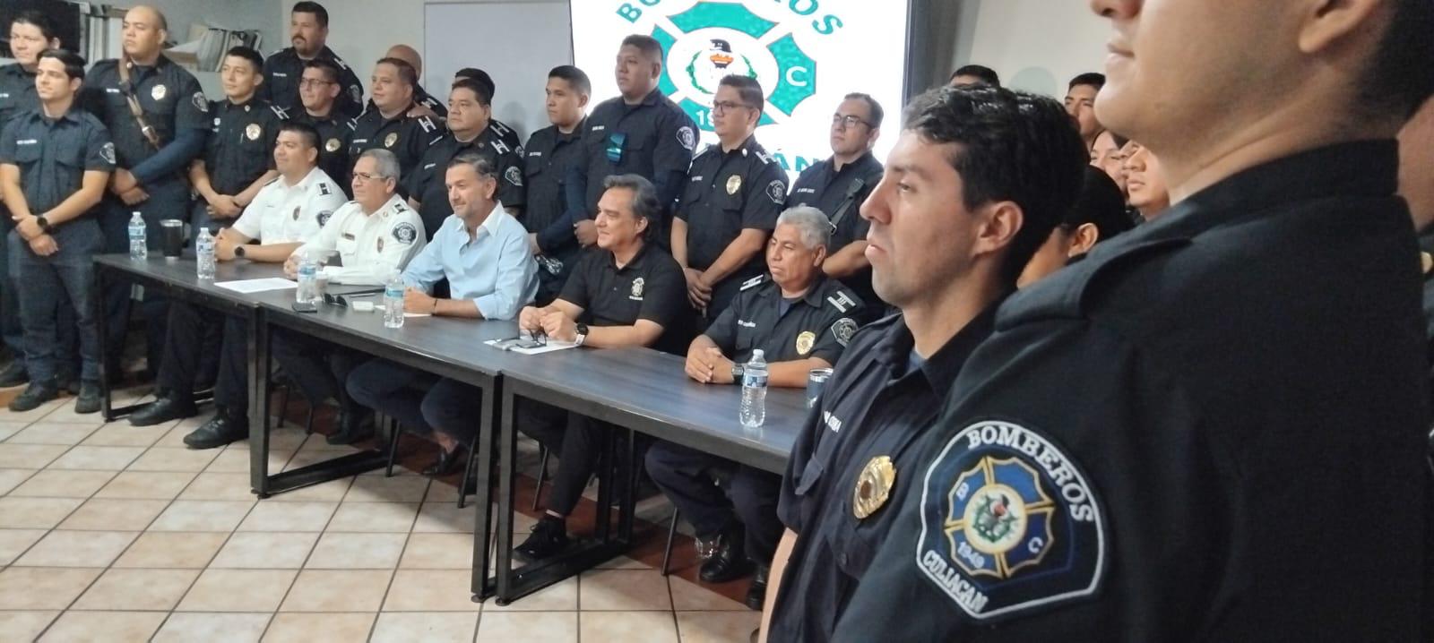 Bomberos de Culiacán trabajan al límite ante alza de siniestros