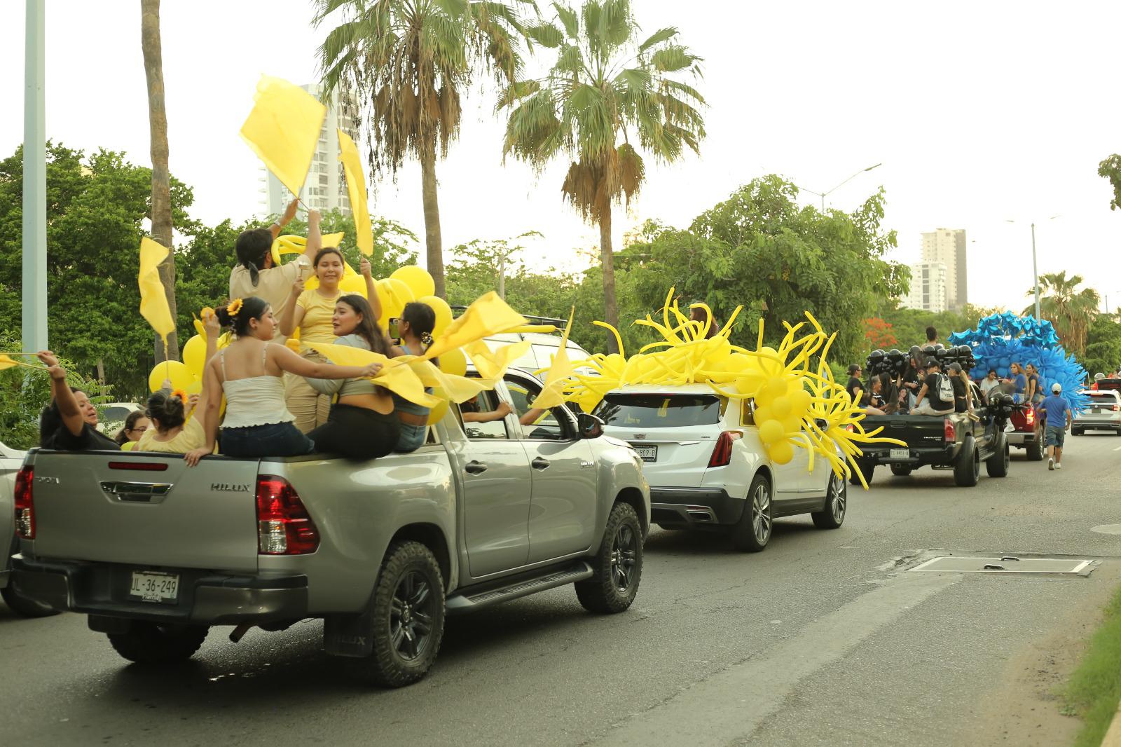 Apoyando a Brítani.