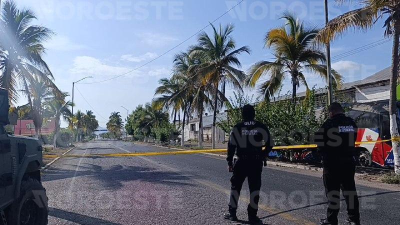 Explota coche bomba en Escuinapa; deja sin electricidad a me