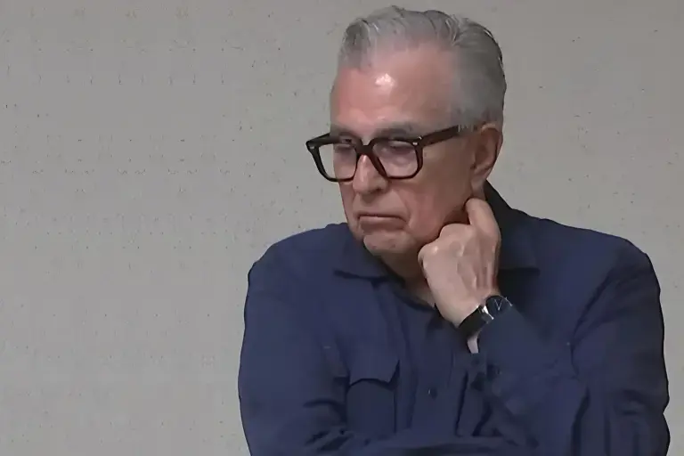 Cae Rocha Moya cinco lugares y registra su peor desplome de 