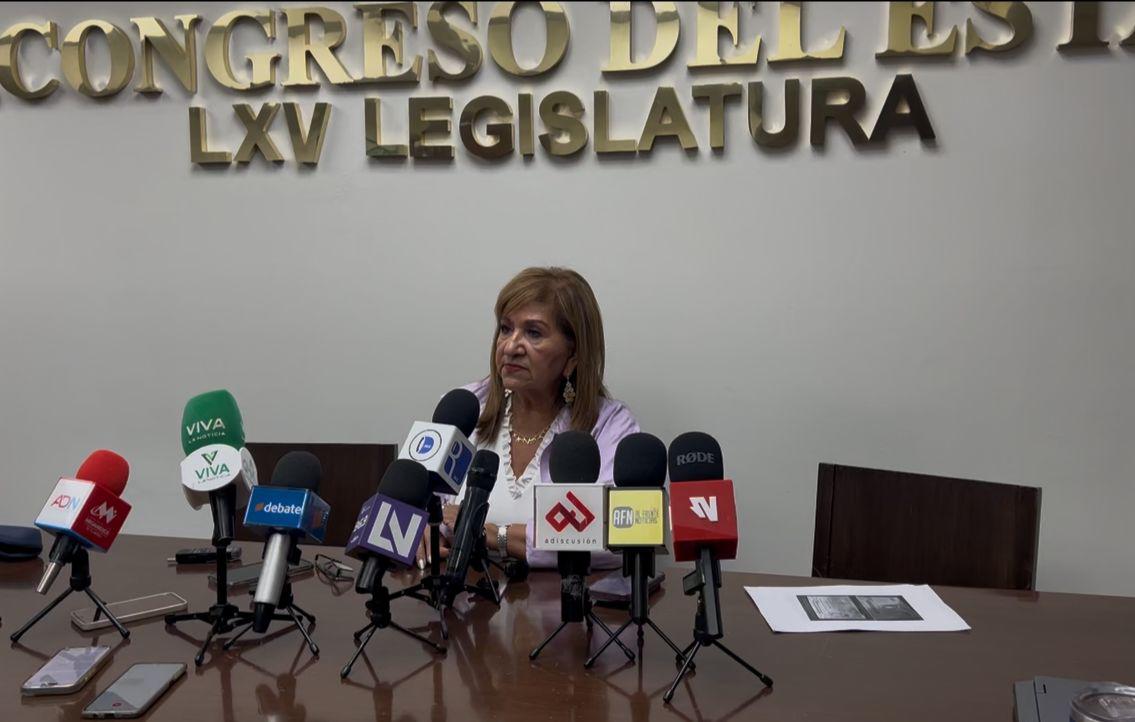 Instalan escáner para revisión de bolsas y mochilas en la entrada del Congreso de Sinaloa